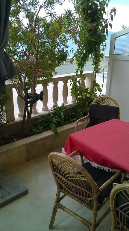 Apartments Mia Подгора Екстер'єр фото