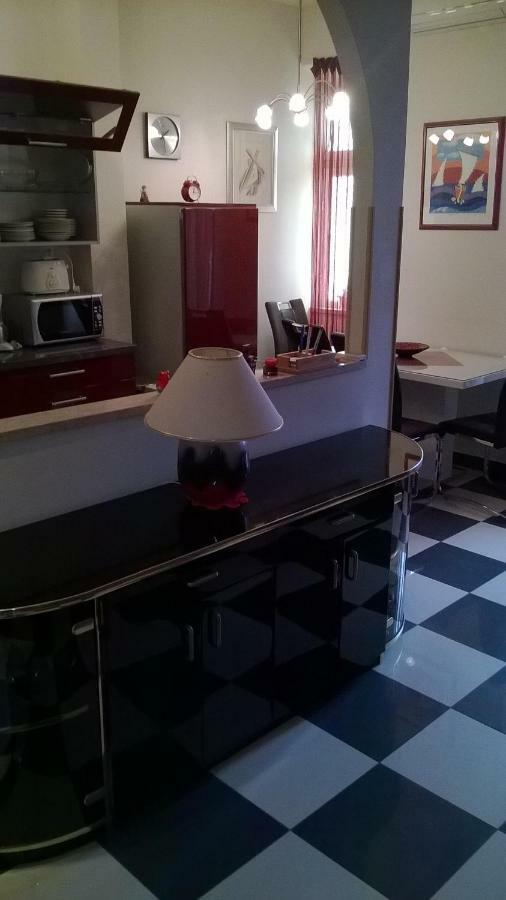 Apartments Mia Подгора Екстер'єр фото