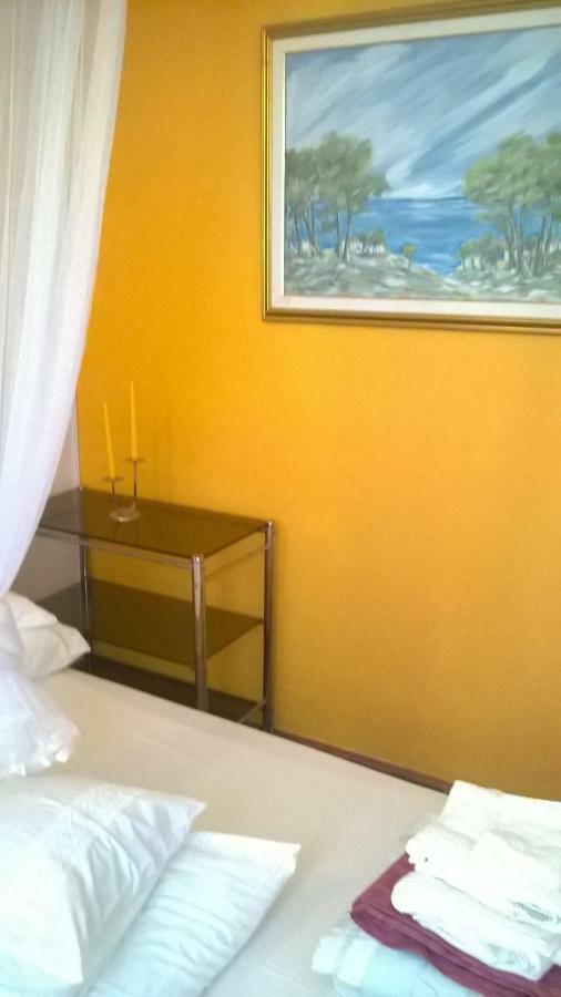 Apartments Mia Подгора Екстер'єр фото